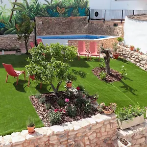 El Jardin De Castillo - Calma Y Slow Life Casa rural Castillo de Locubín