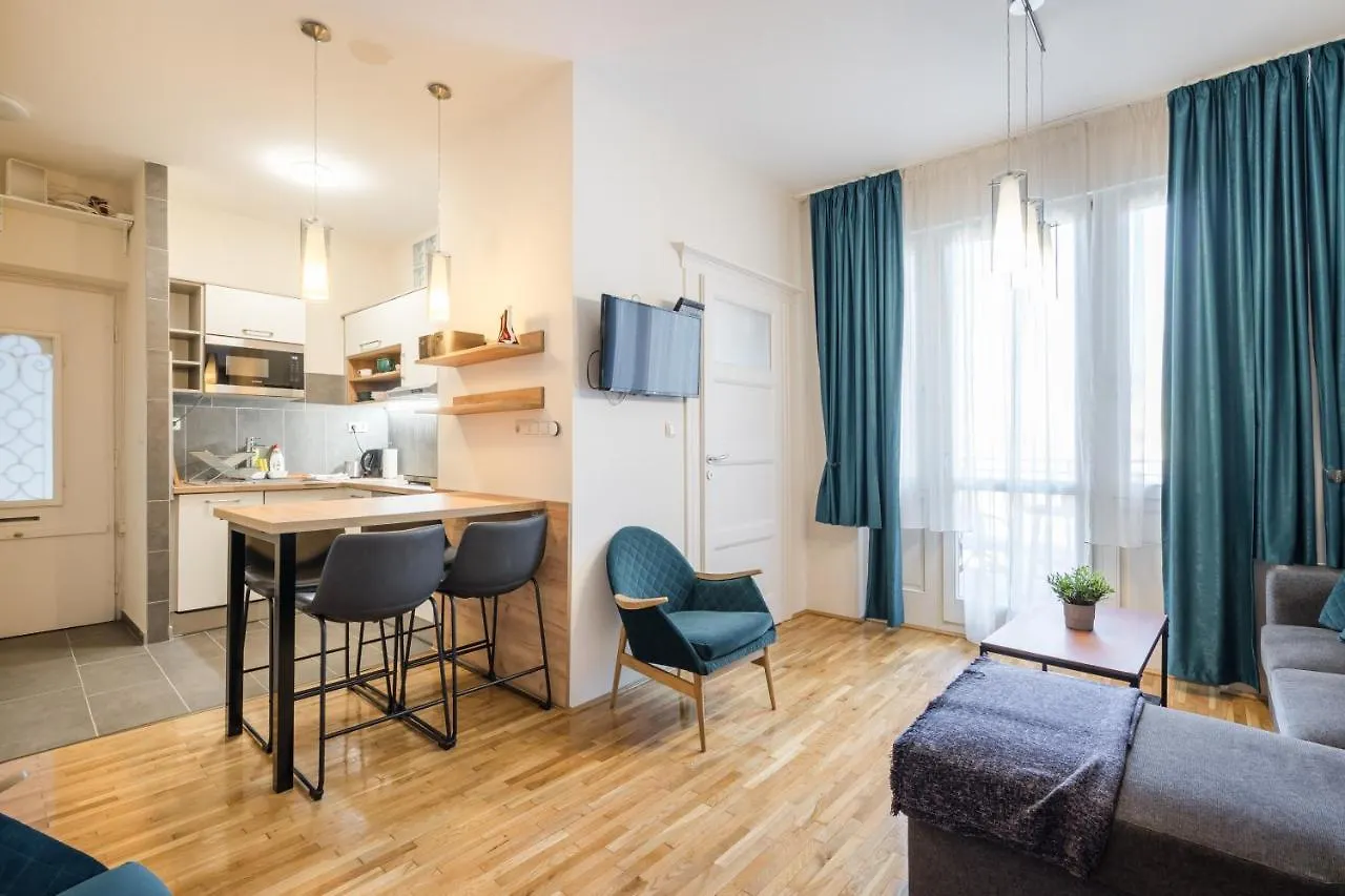 Bpr Blue Paradise Apartment With A/C Budapest