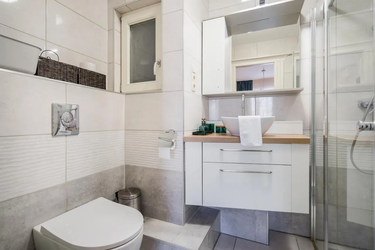 Bpr Blue Paradise Apartment With A/C Budapest 0*,  Hungary